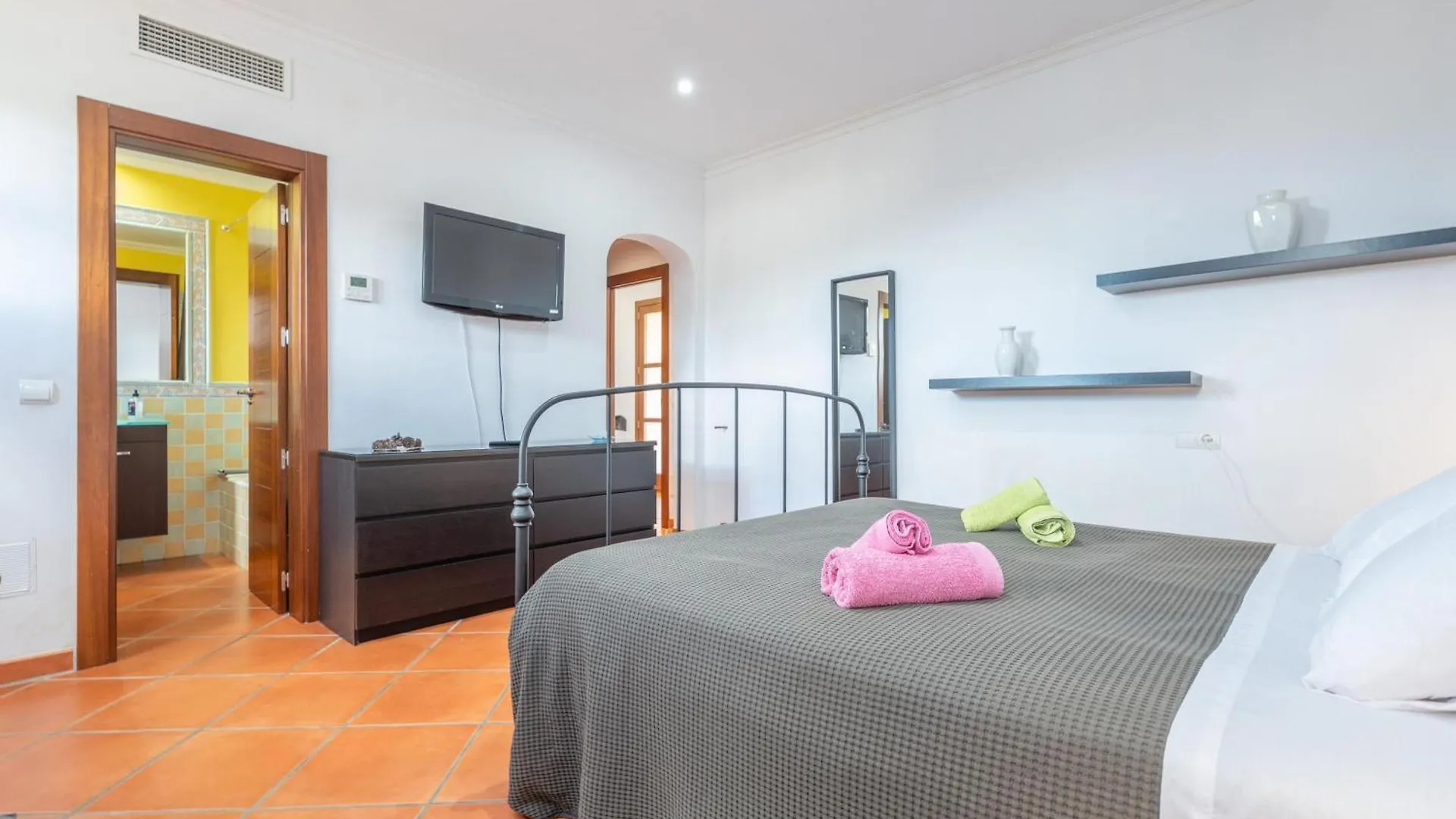 Turixant Dalt Villa Mancor del Valle
